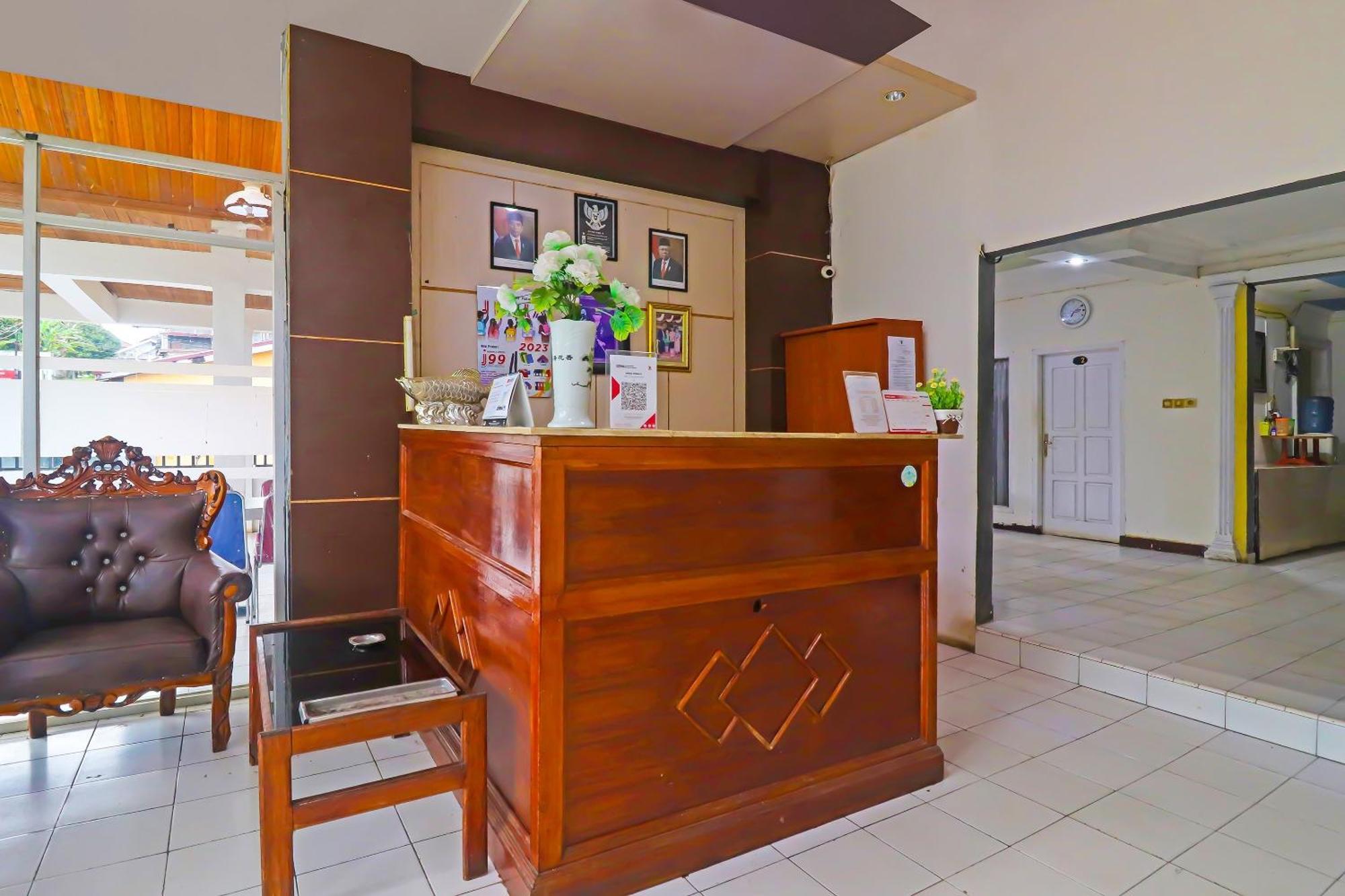 Oyo 92484 Wisma Permata Syariah Bangko Exterior foto